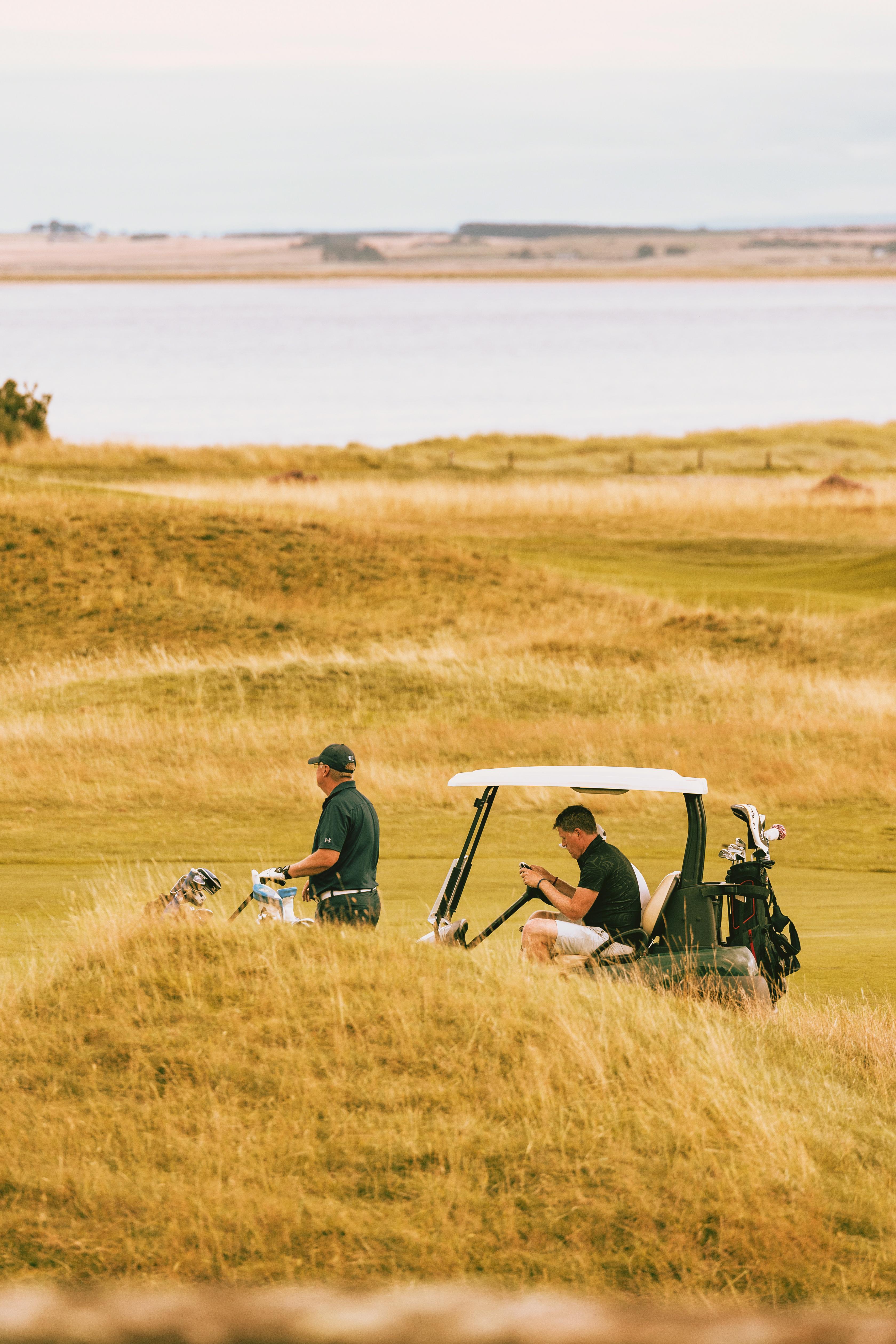 Hotel Dornoch Station Exteriér fotografie Golfers at the 2005 Open Championship at St Andrews