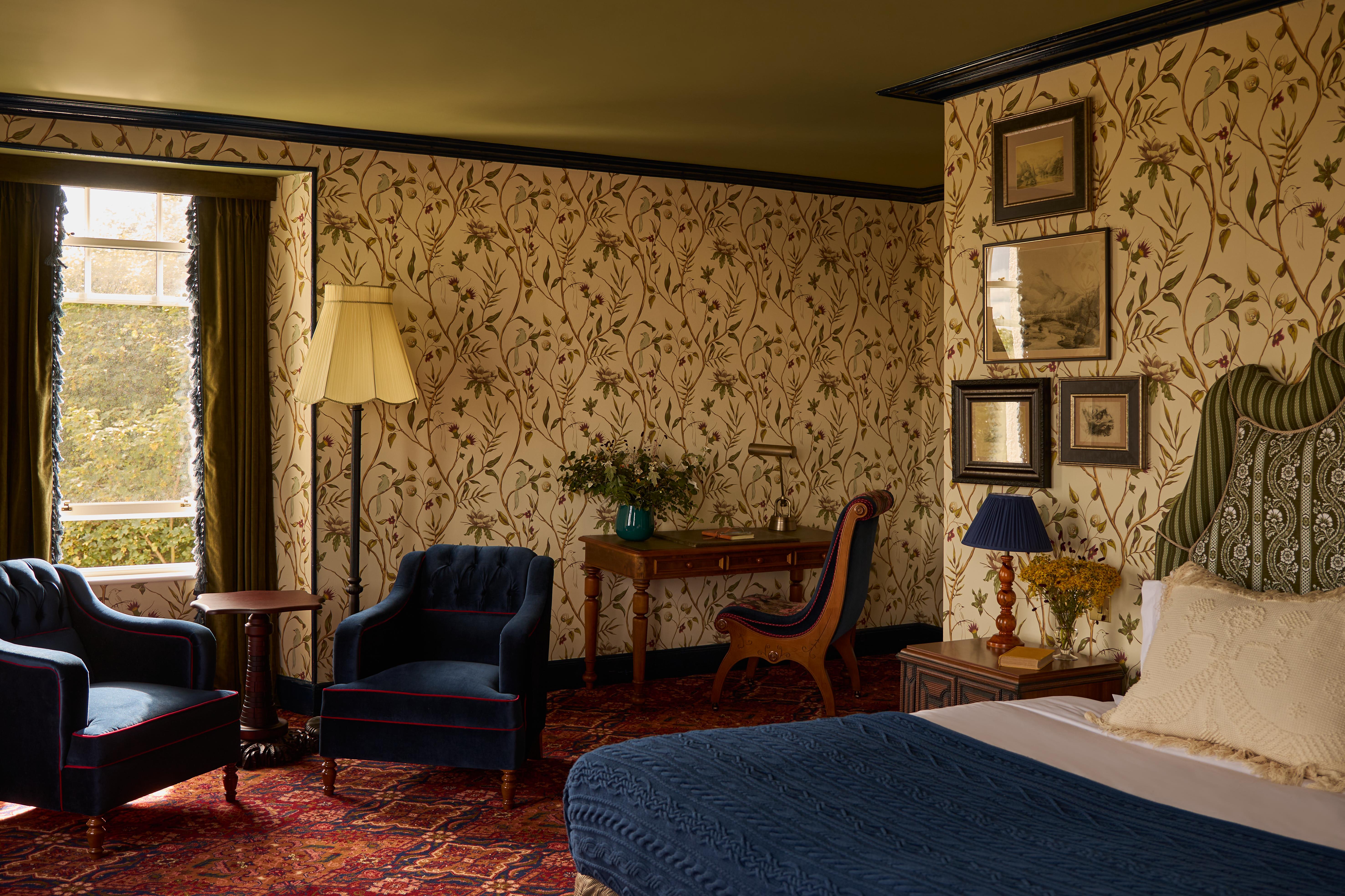 Hotel Dornoch Station Exteriér fotografie A room at the Inn